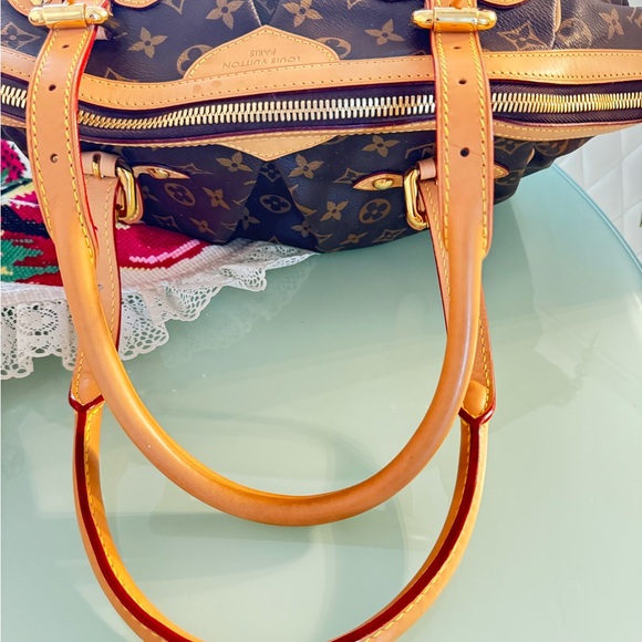 Louis Vuitton Monogram Canvas Tivoli GM Satchel - Picture 13 of 16